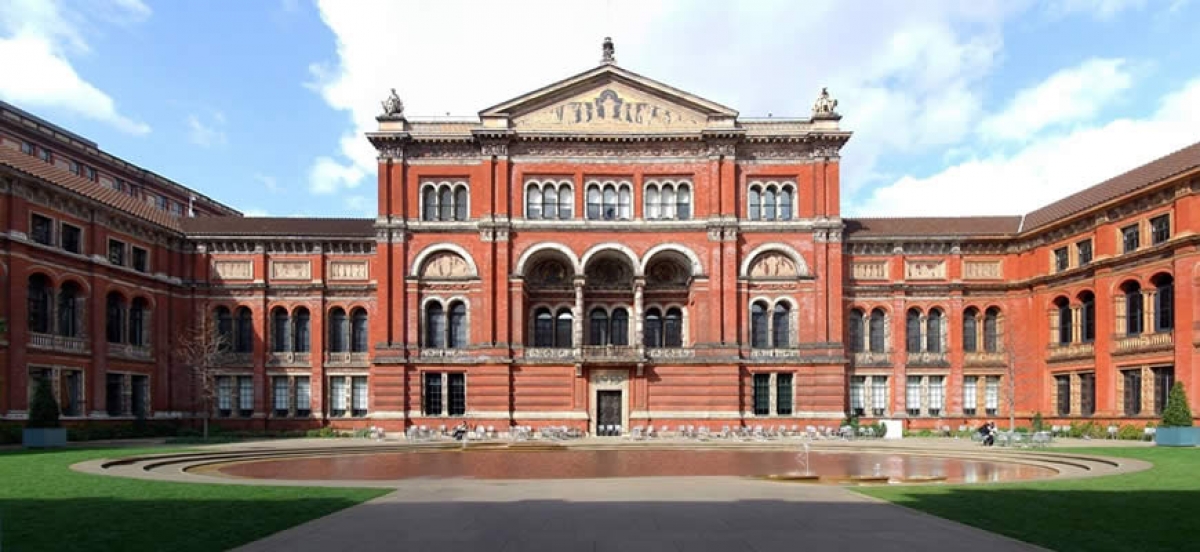 Victoria &amp; Albert Museum